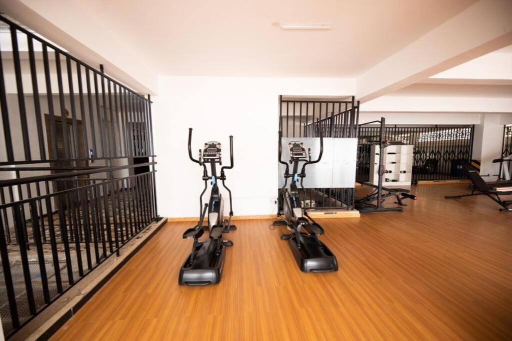 Furnished Apartment In Kilimani Nairobi Esterno foto